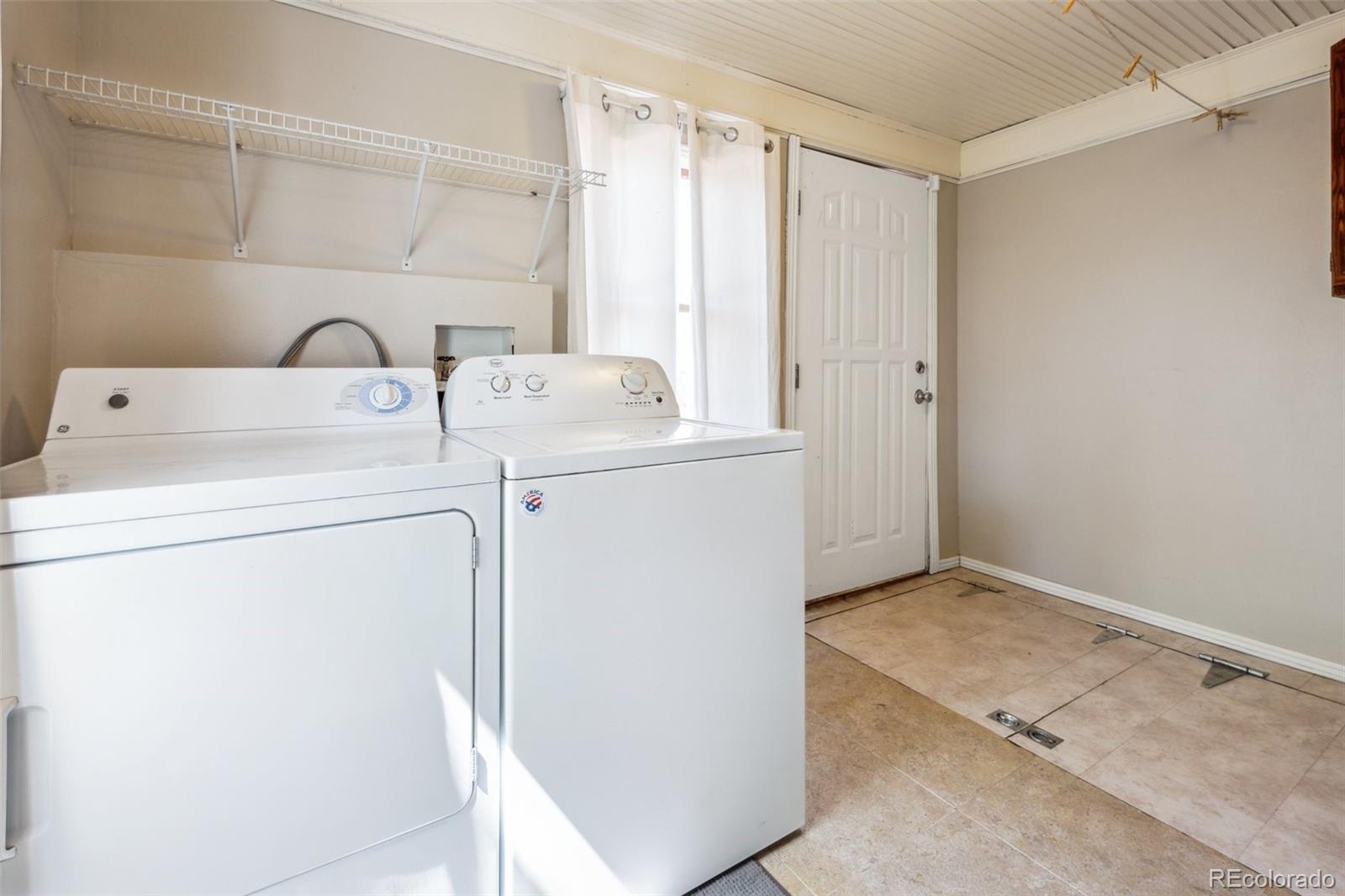 MLS Image #14 for 2119 w pikes peak avenue,colorado springs, Colorado