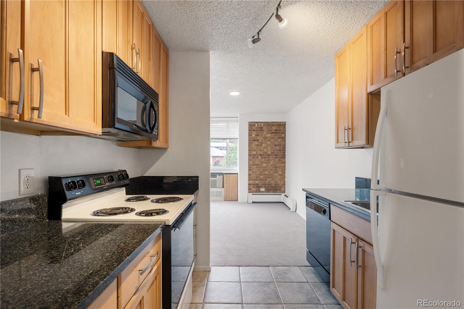 MLS Image #2 for 850  20th street,boulder, Colorado
