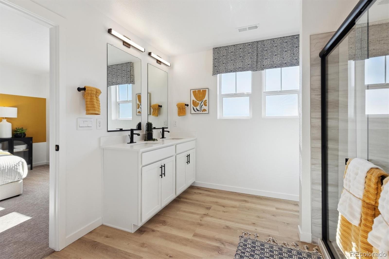 MLS Image #12 for 22203 e 6th place,aurora, Colorado