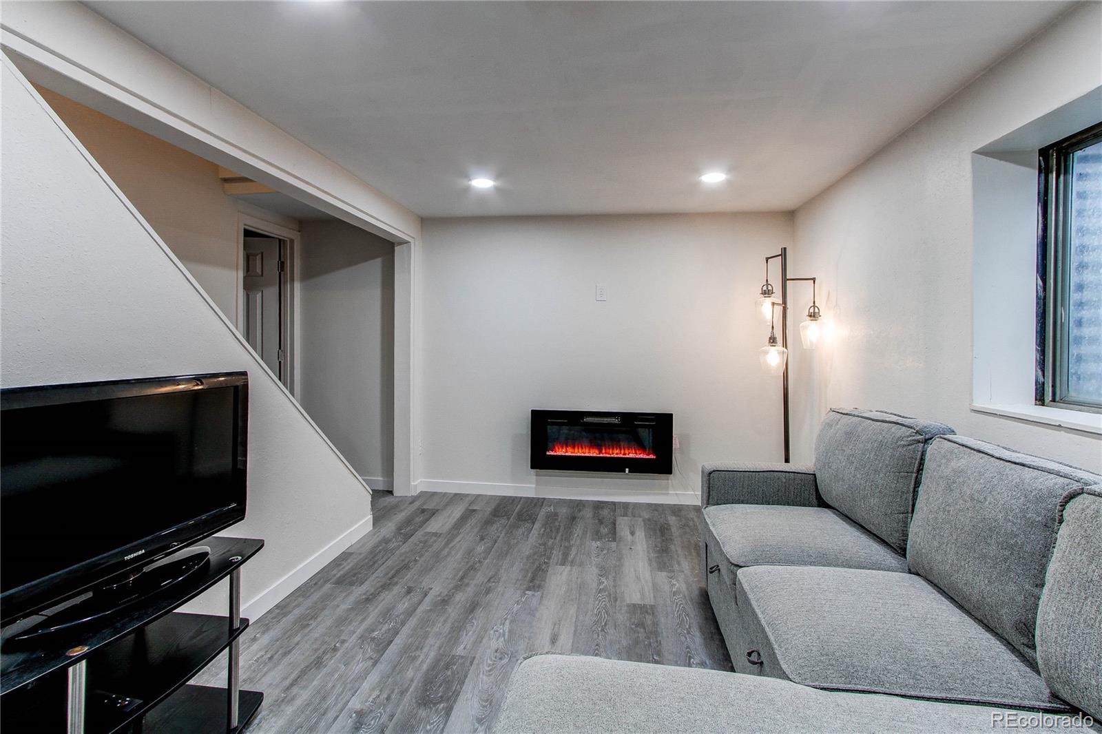 MLS Image #6 for 3916 s telluride court,aurora, Colorado