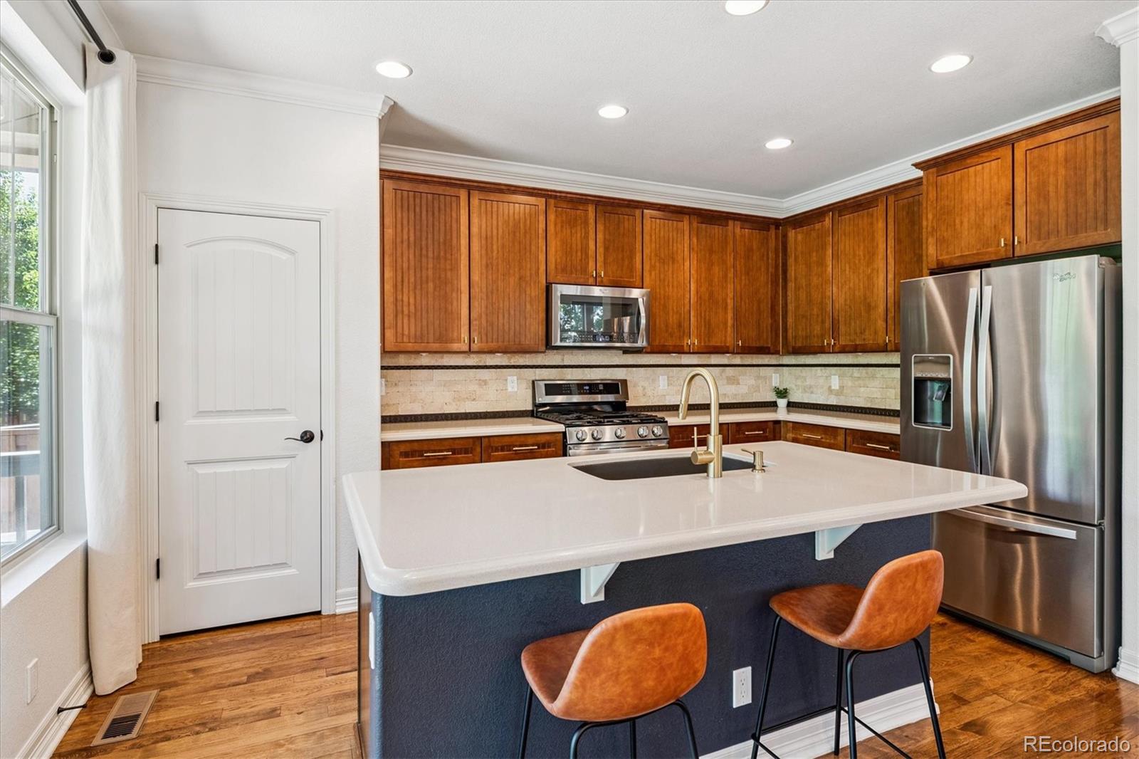 MLS Image #10 for 8695 e 49th place,denver, Colorado