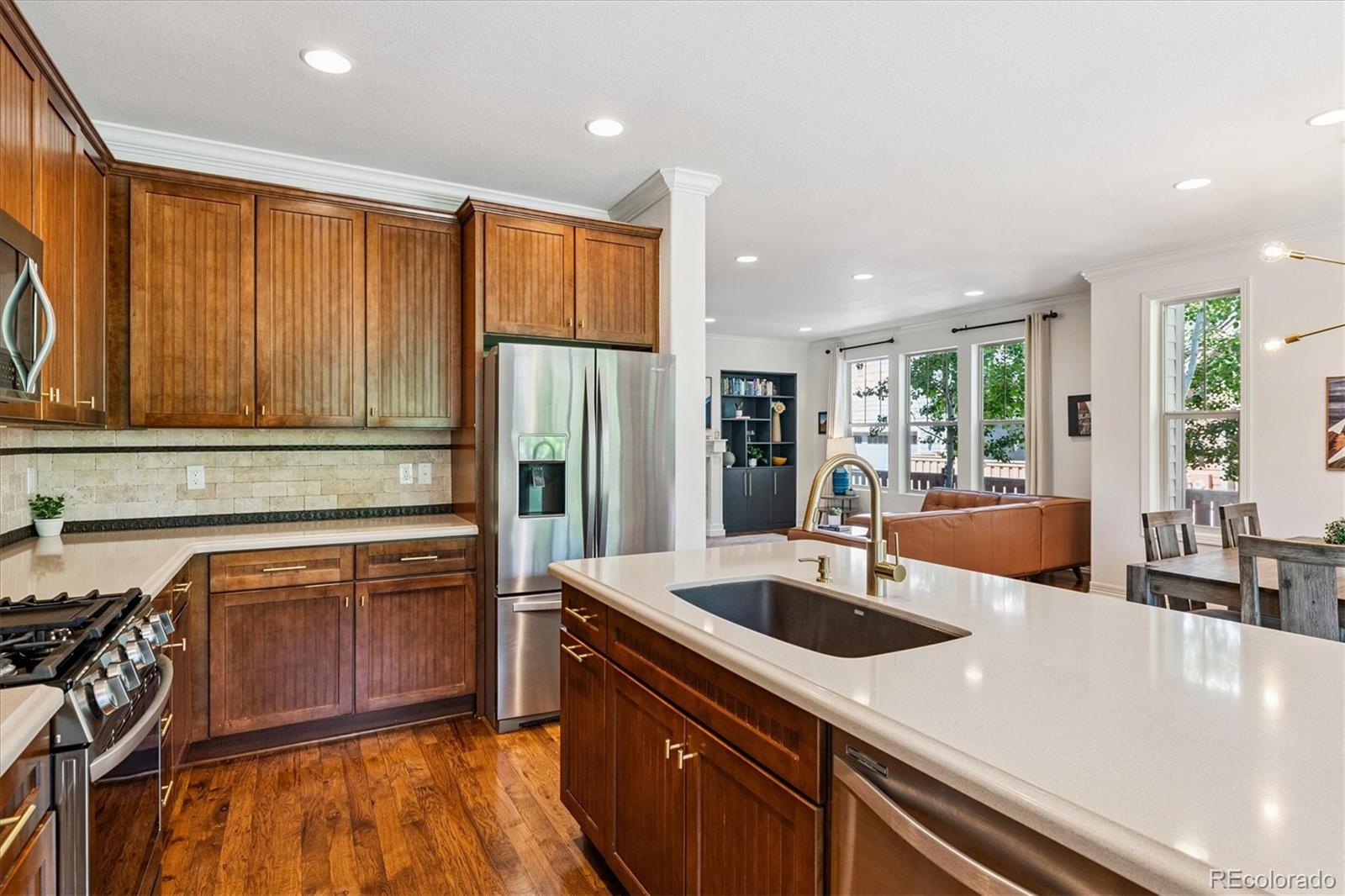 MLS Image #12 for 8695 e 49th place,denver, Colorado