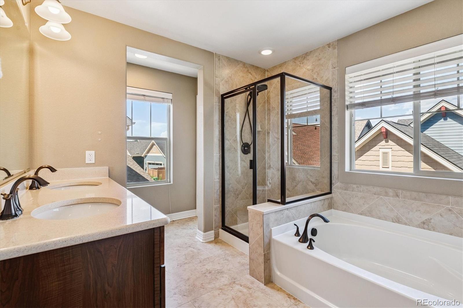 MLS Image #24 for 8695 e 49th place,denver, Colorado