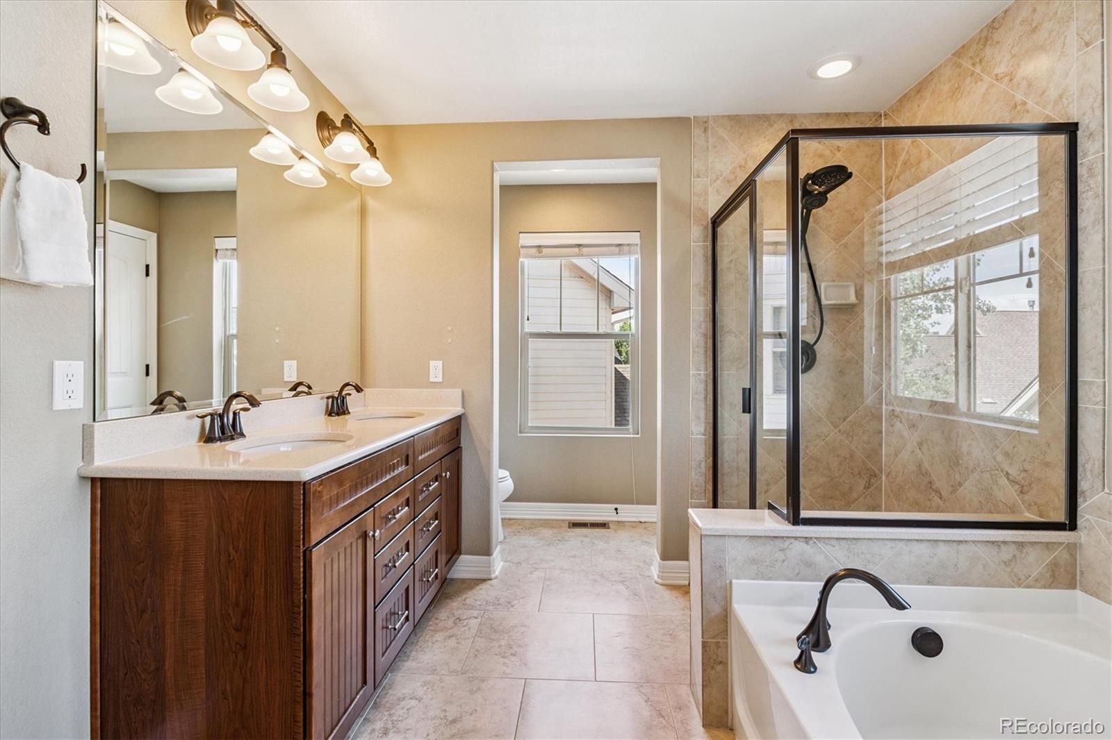 MLS Image #25 for 8695 e 49th place,denver, Colorado