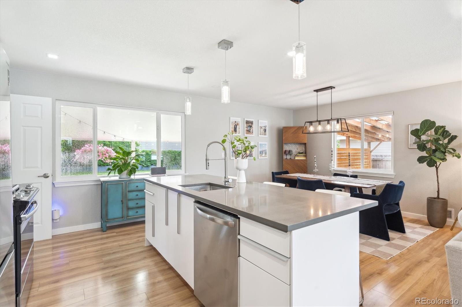 MLS Image #6 for 1888 s filbert court,denver, Colorado