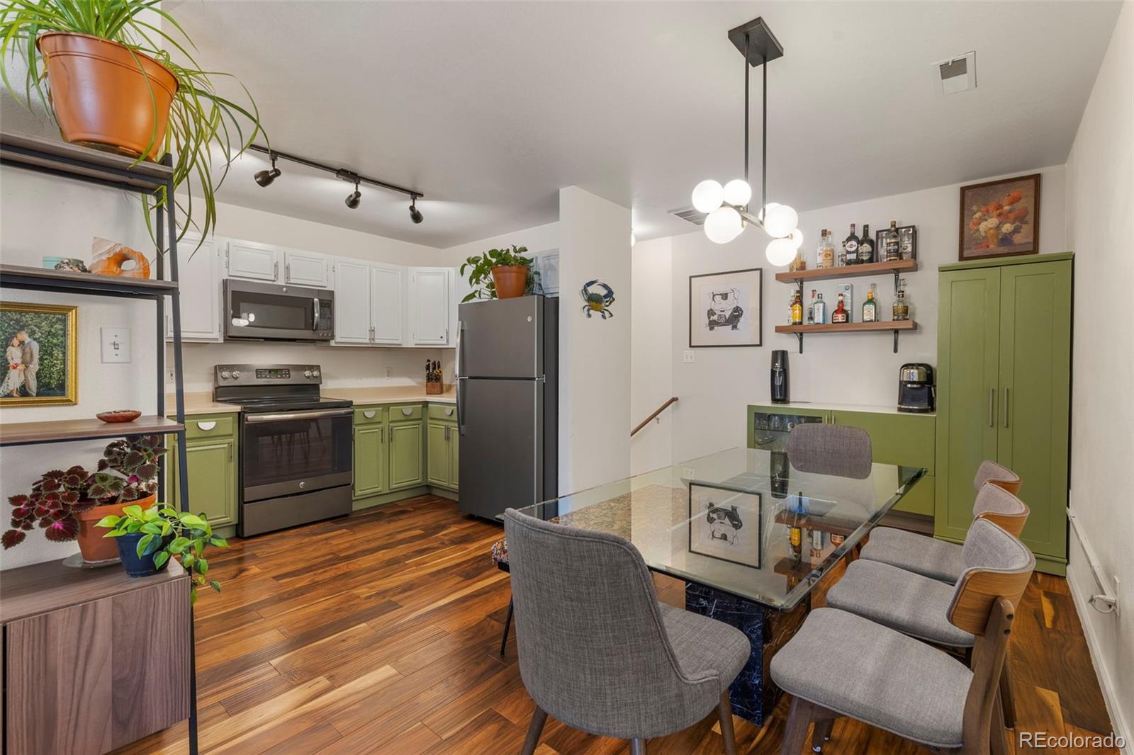 MLS Image #10 for 1501  point drive,frisco, Colorado