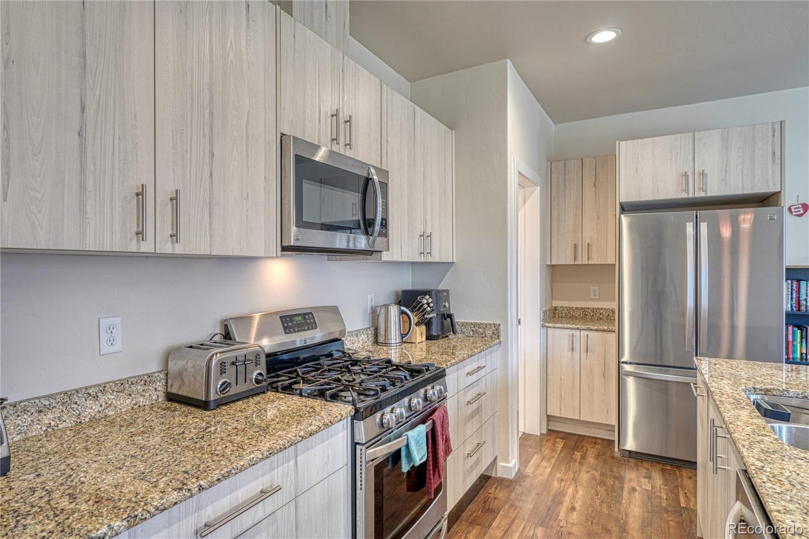 MLS Image #6 for 728  oak street,salida, Colorado