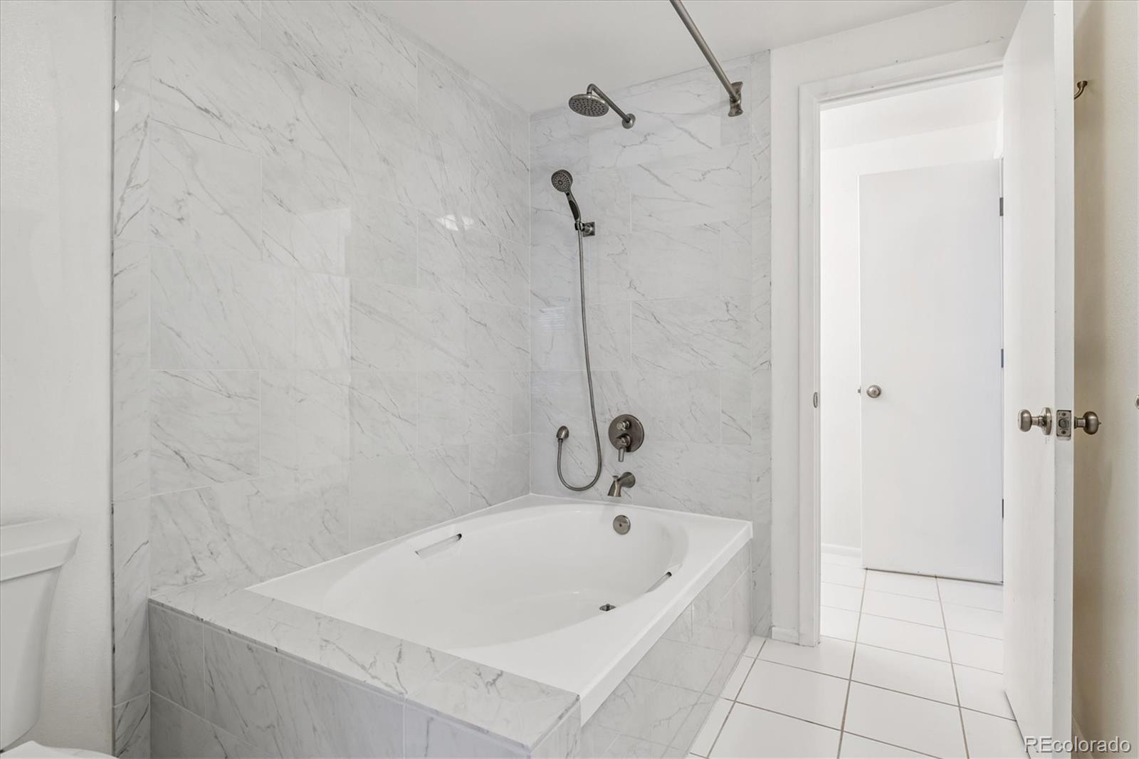 MLS Image #20 for 2881 w long drive f,littleton, Colorado