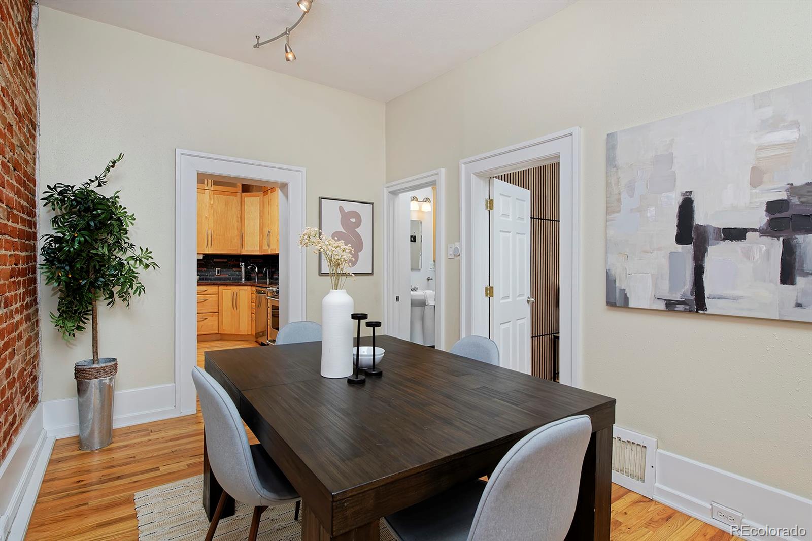MLS Image #14 for 2527 w dunkeld place,denver, Colorado
