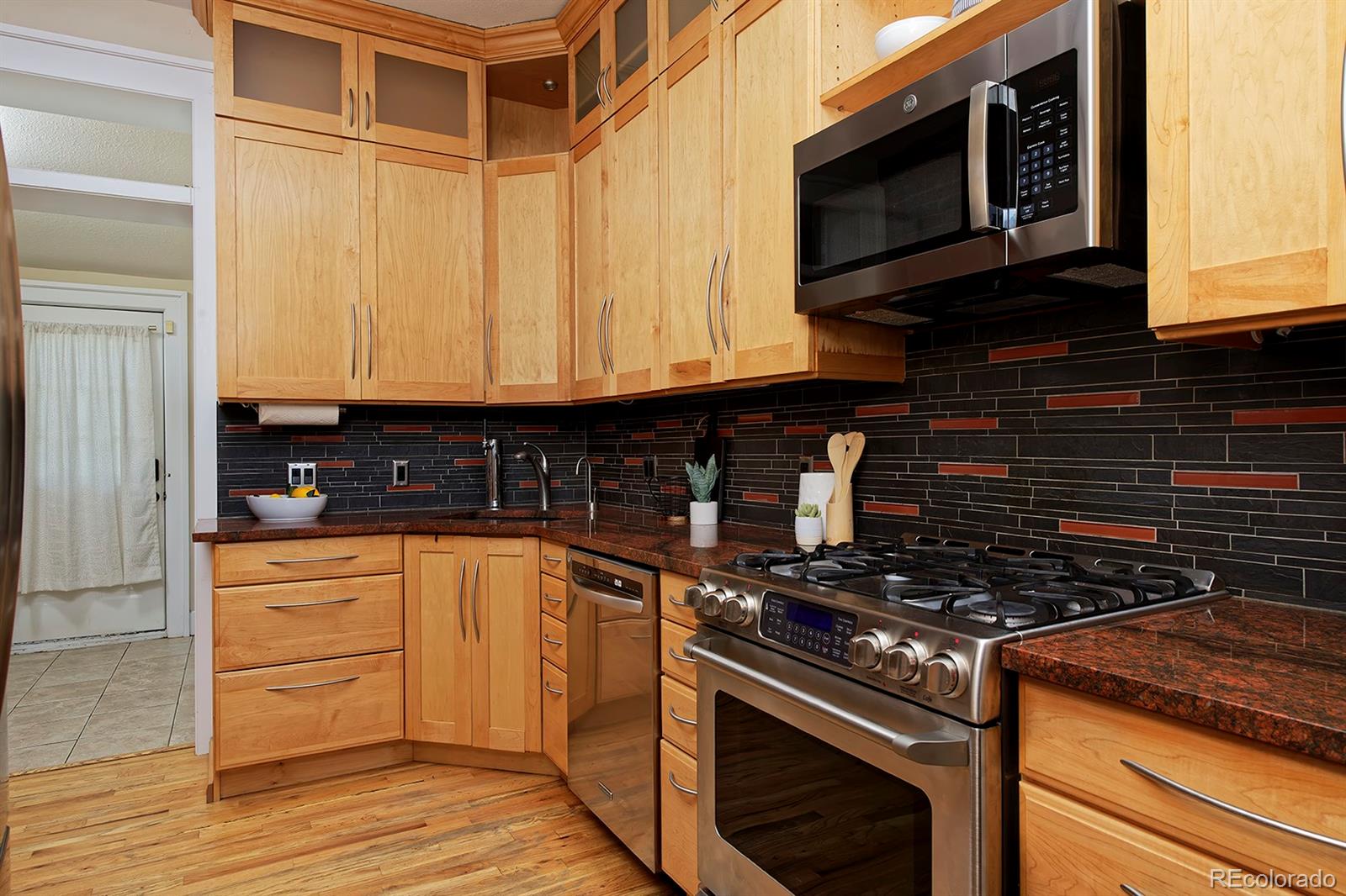 MLS Image #15 for 2527 w dunkeld place,denver, Colorado