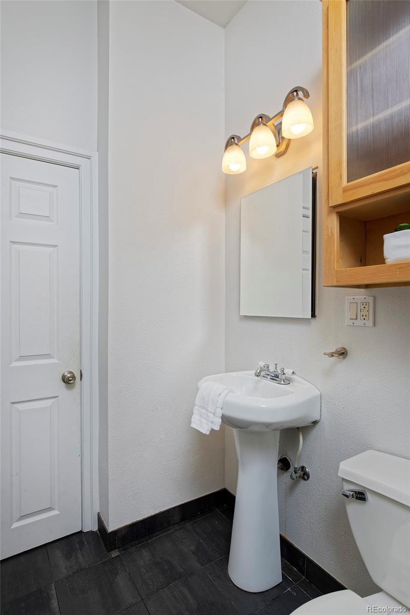 MLS Image #23 for 2527 w dunkeld place,denver, Colorado