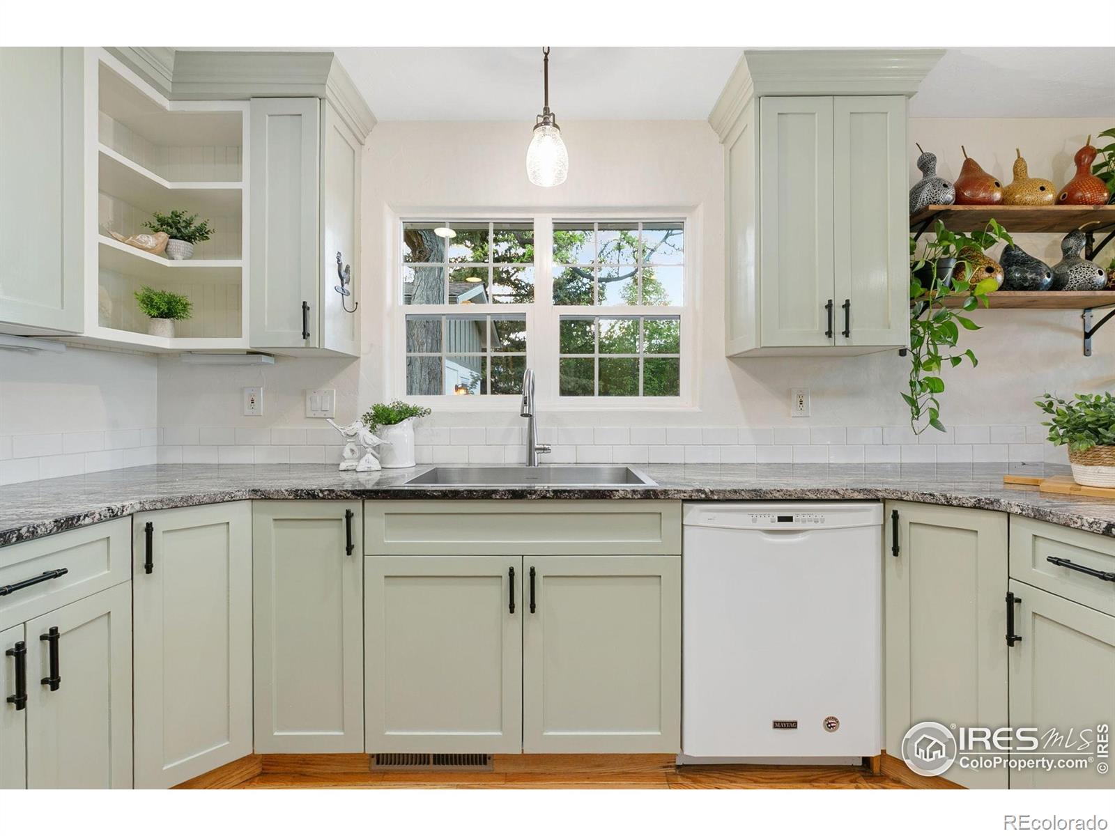 MLS Image #15 for 808  gregory road,fort collins, Colorado