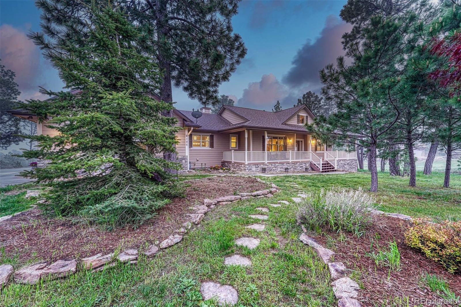MLS Image #2 for 6125  connaught drive,colorado springs, Colorado