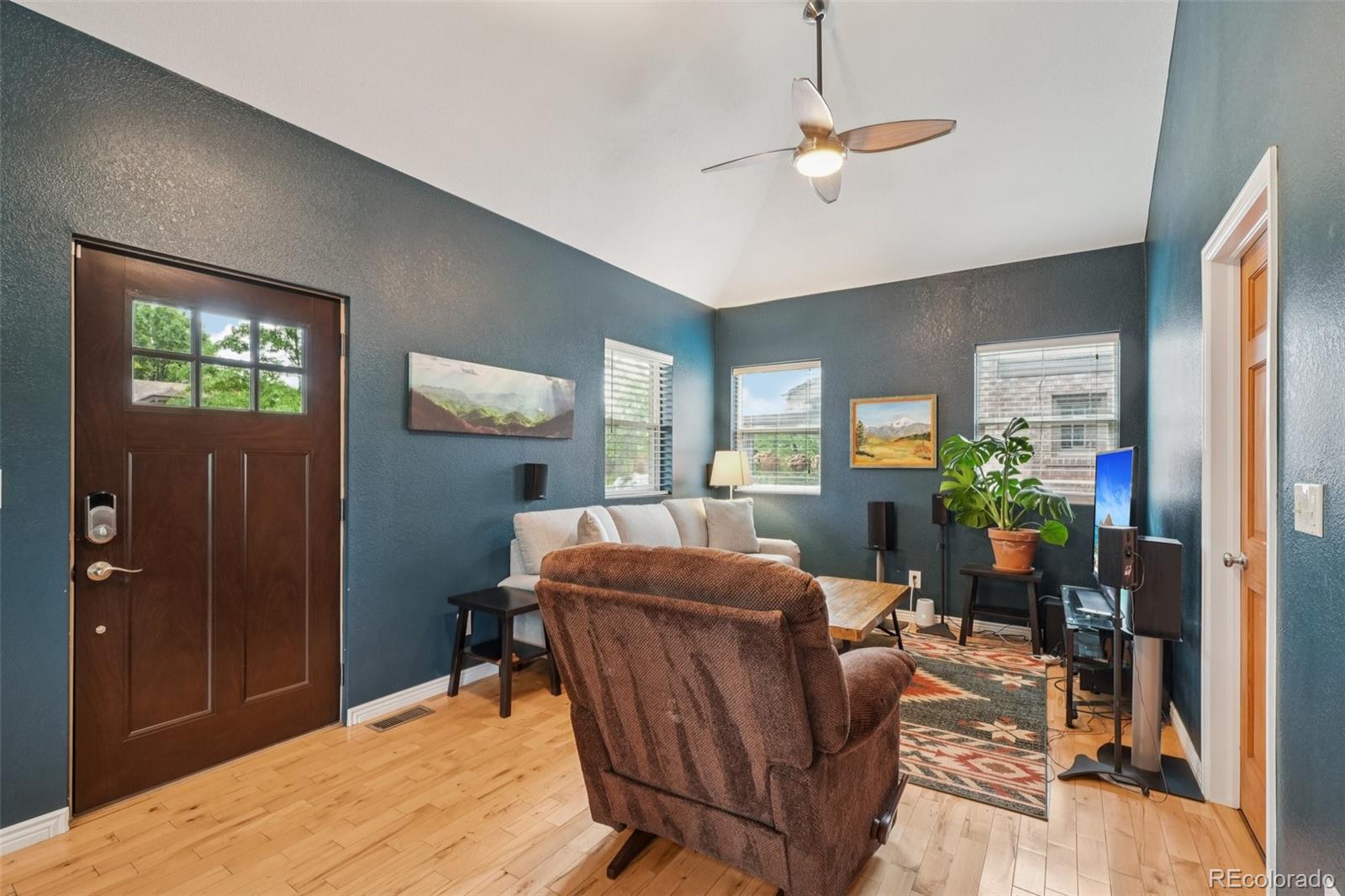 CMA Image for 2203 S Lincoln Street,Denver, Colorado
