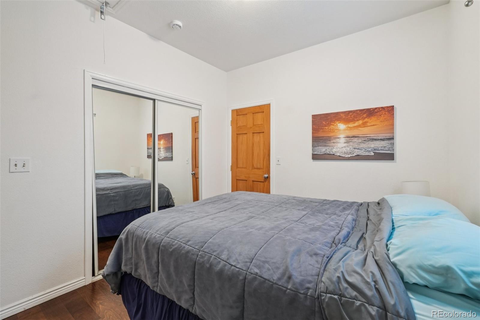 MLS Image #16 for 2203 s lincoln street,denver, Colorado