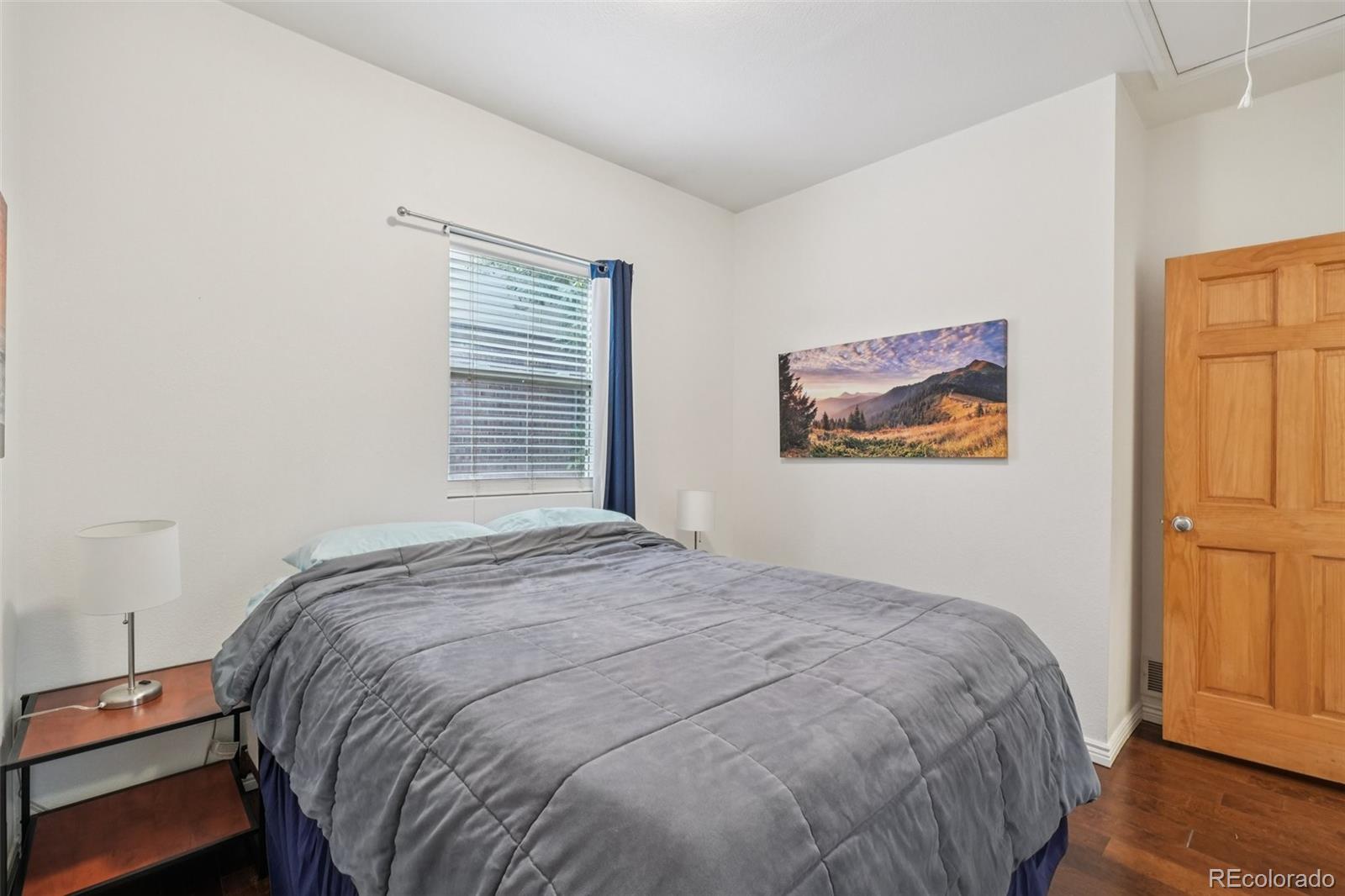 MLS Image #17 for 2203 s lincoln street,denver, Colorado