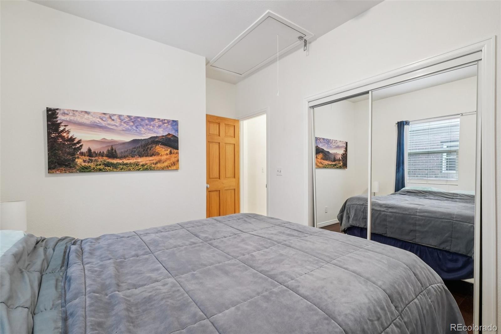 MLS Image #18 for 2203 s lincoln street,denver, Colorado