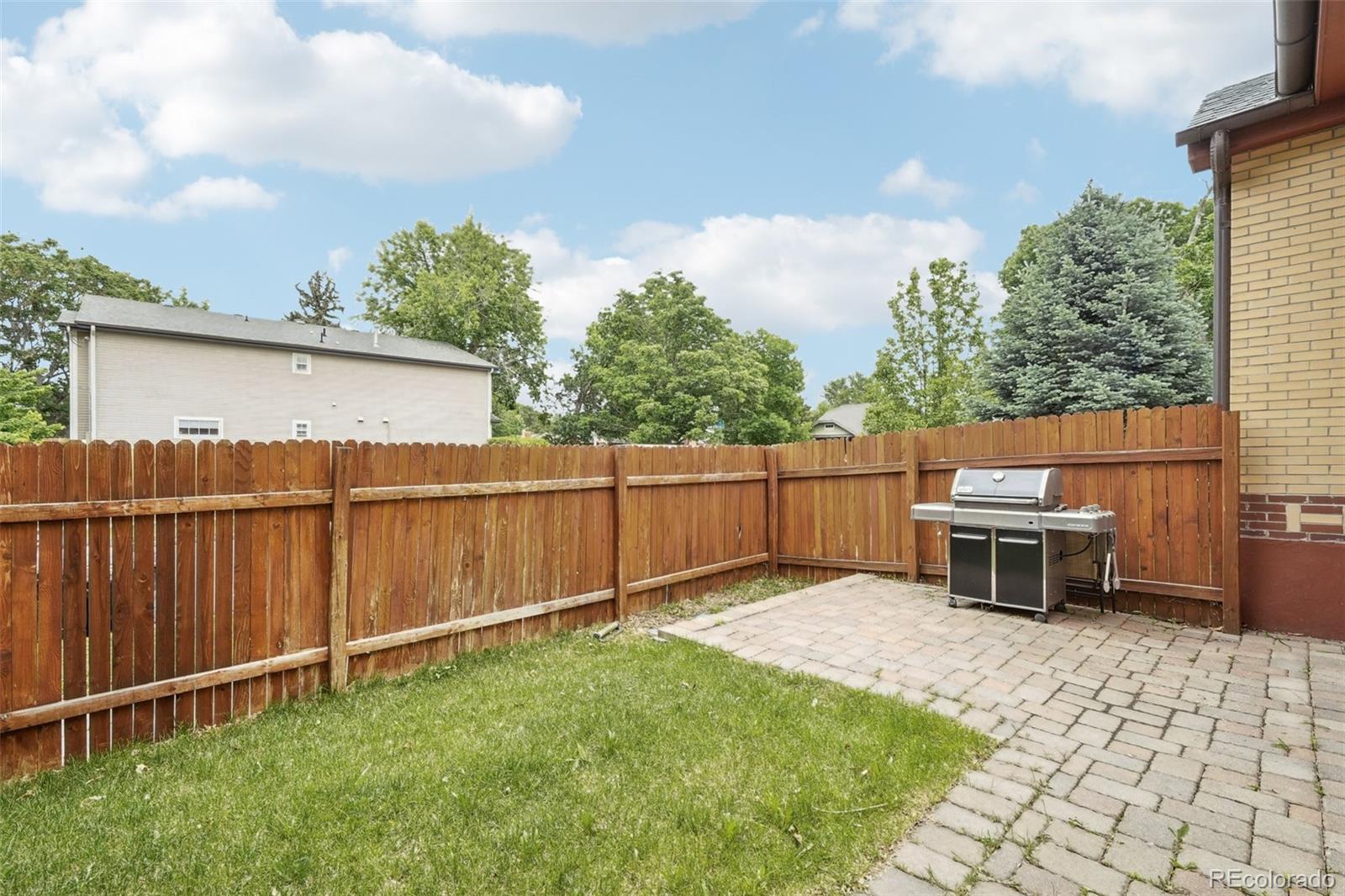 MLS Image #38 for 2203 s lincoln street,denver, Colorado