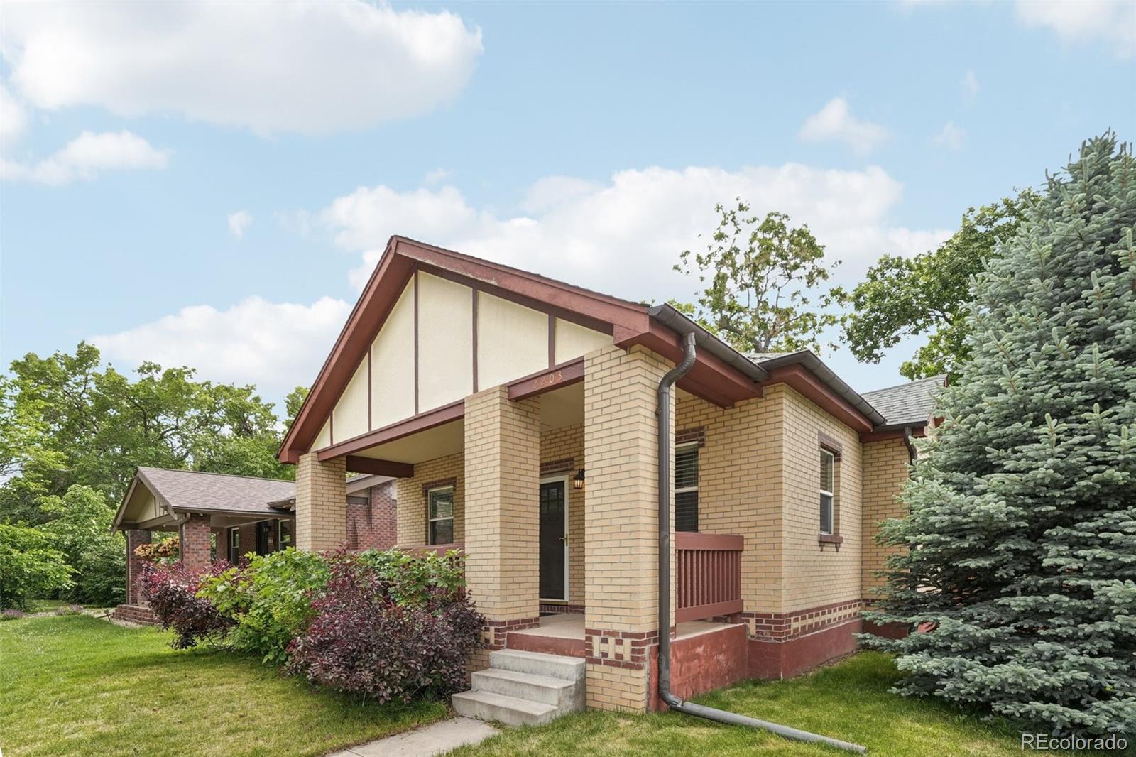 MLS Image #44 for 2203 s lincoln street,denver, Colorado