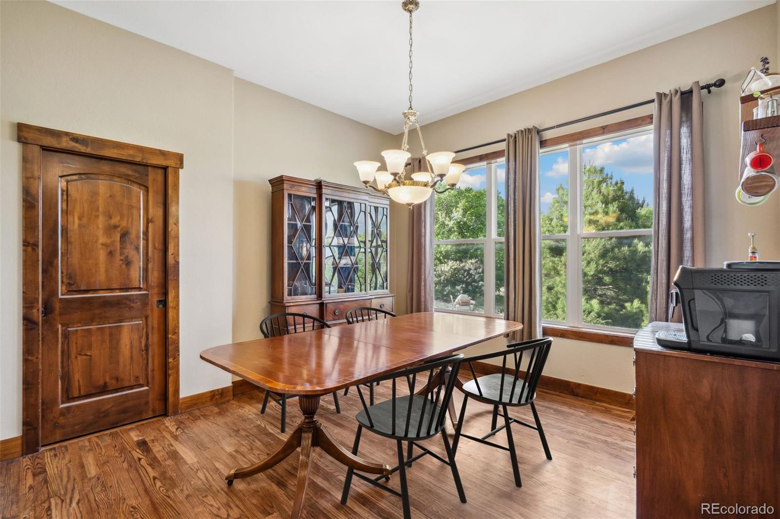 MLS Image #5 for 6332  woodland hill court,loveland, Colorado