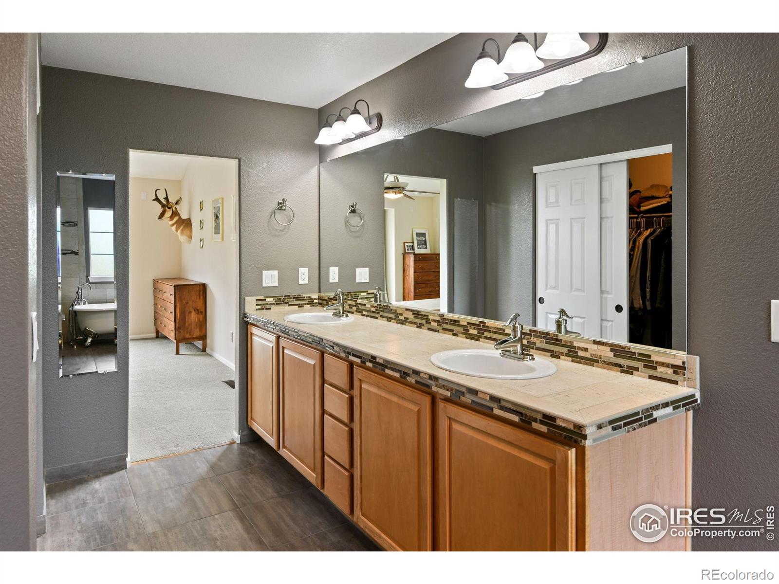 MLS Image #16 for 14675  golden eagle run,broomfield, Colorado