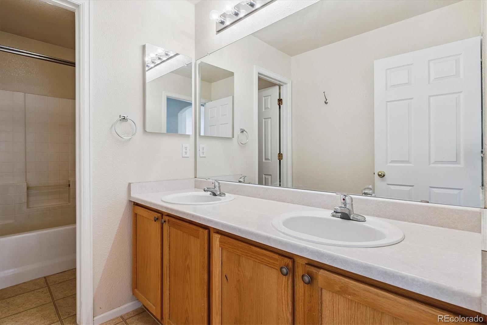 MLS Image #22 for 4848  fenwood drive,highlands ranch, Colorado