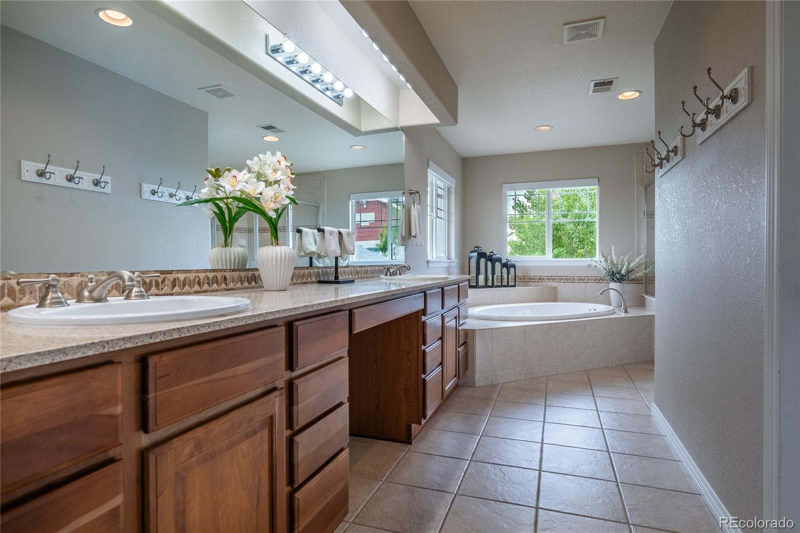 MLS Image #26 for 26741 e arbor drive,aurora, Colorado