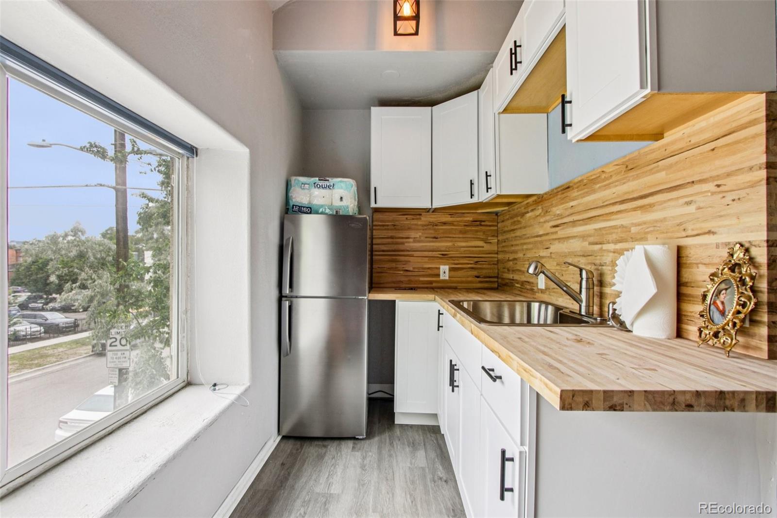 MLS Image #17 for 915  26th street,denver, Colorado