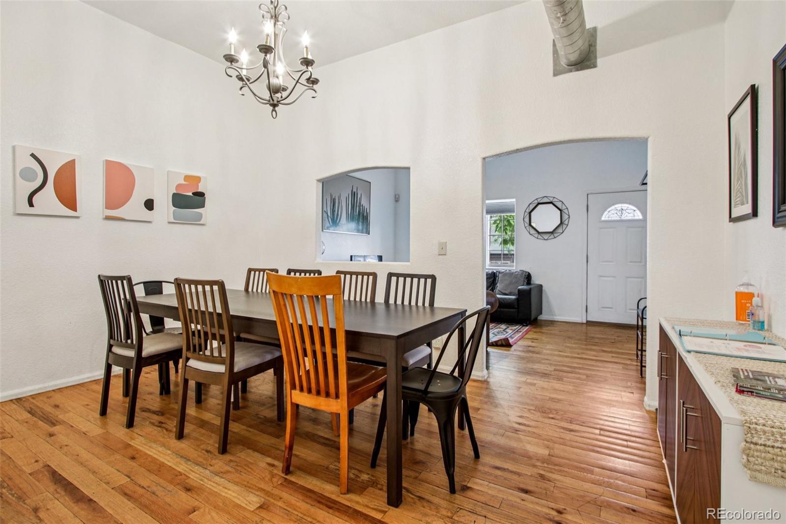 MLS Image #4 for 915  26th street,denver, Colorado