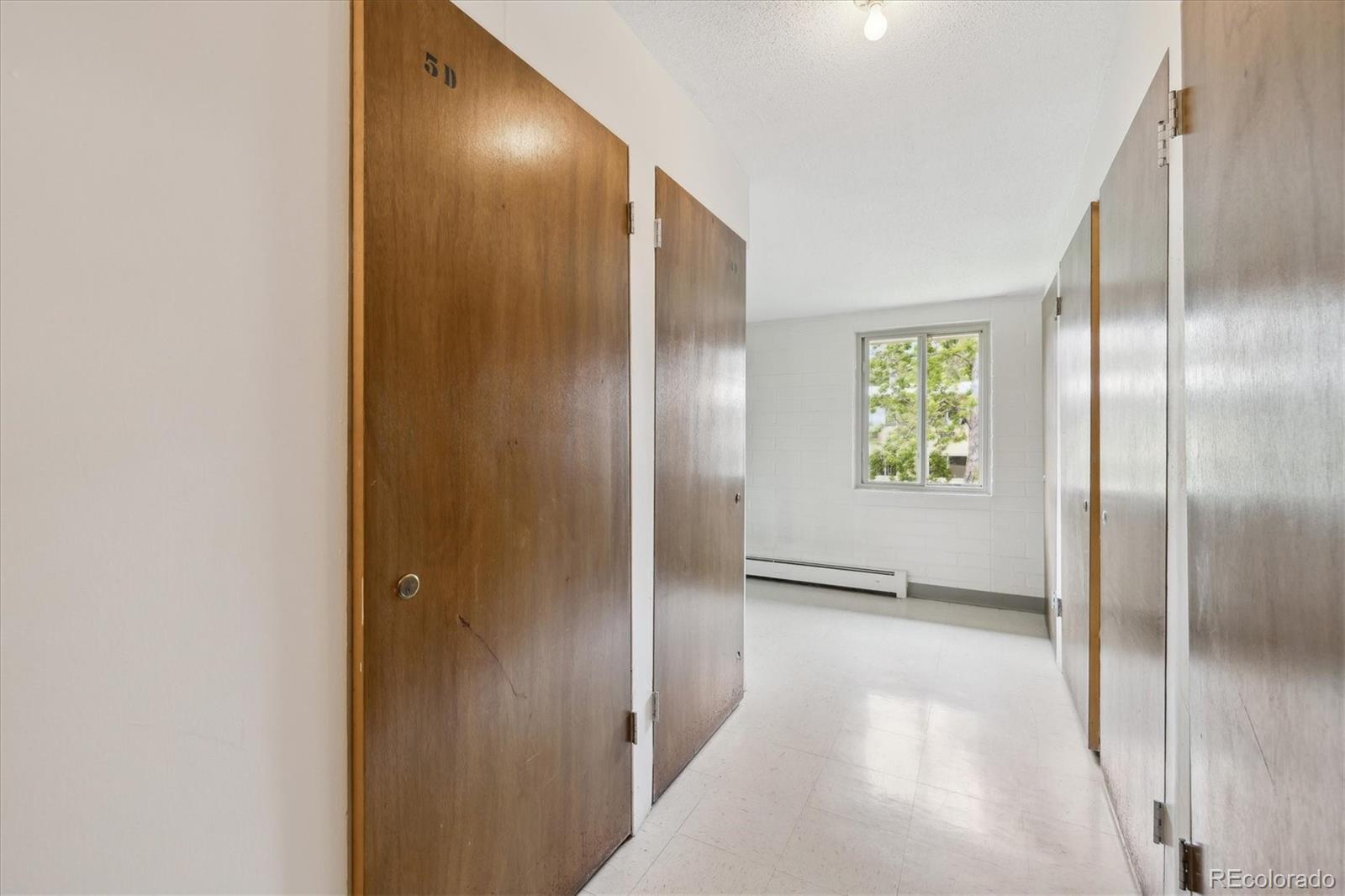 MLS Image #19 for 715 s alton way,denver, Colorado