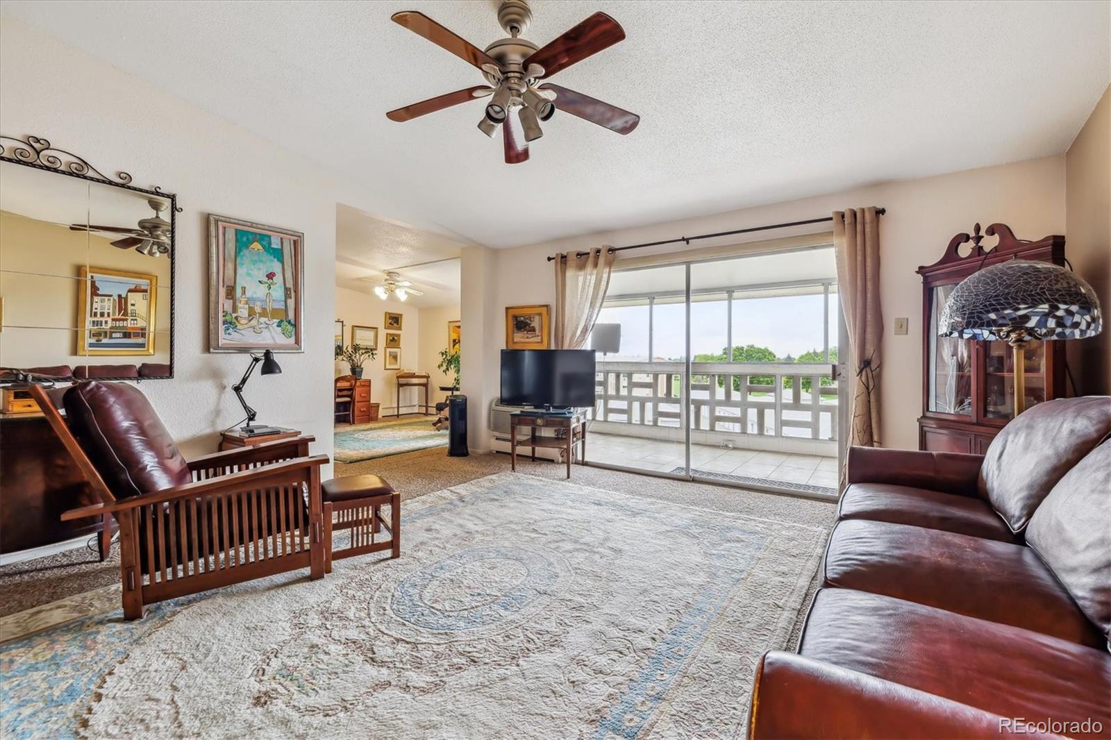MLS Image #4 for 715 s alton way,denver, Colorado