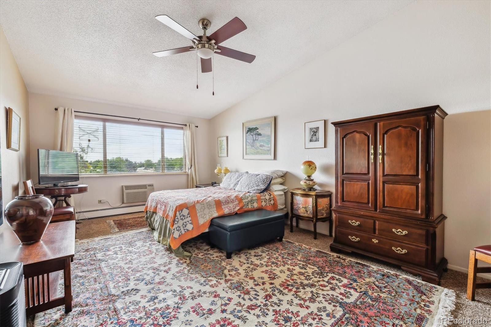 MLS Image #7 for 715 s alton way,denver, Colorado