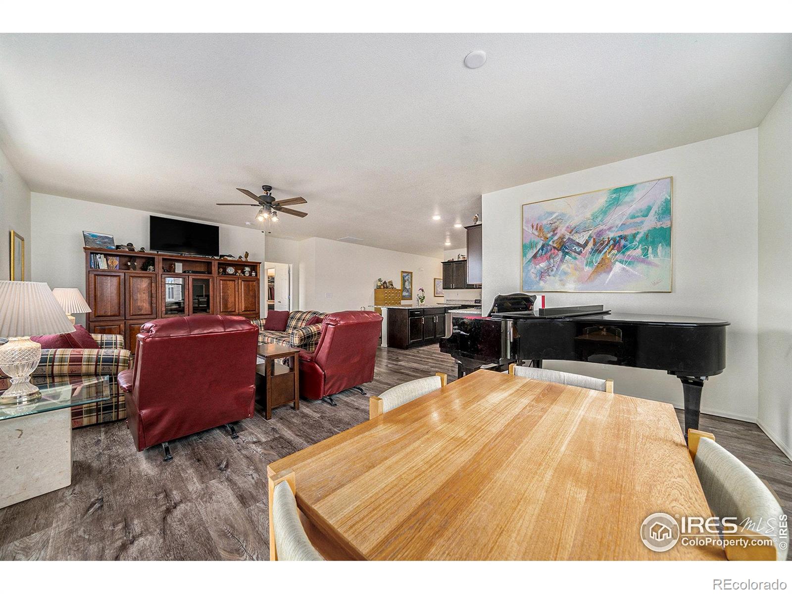MLS Image #10 for 926  birchdale court,windsor, Colorado