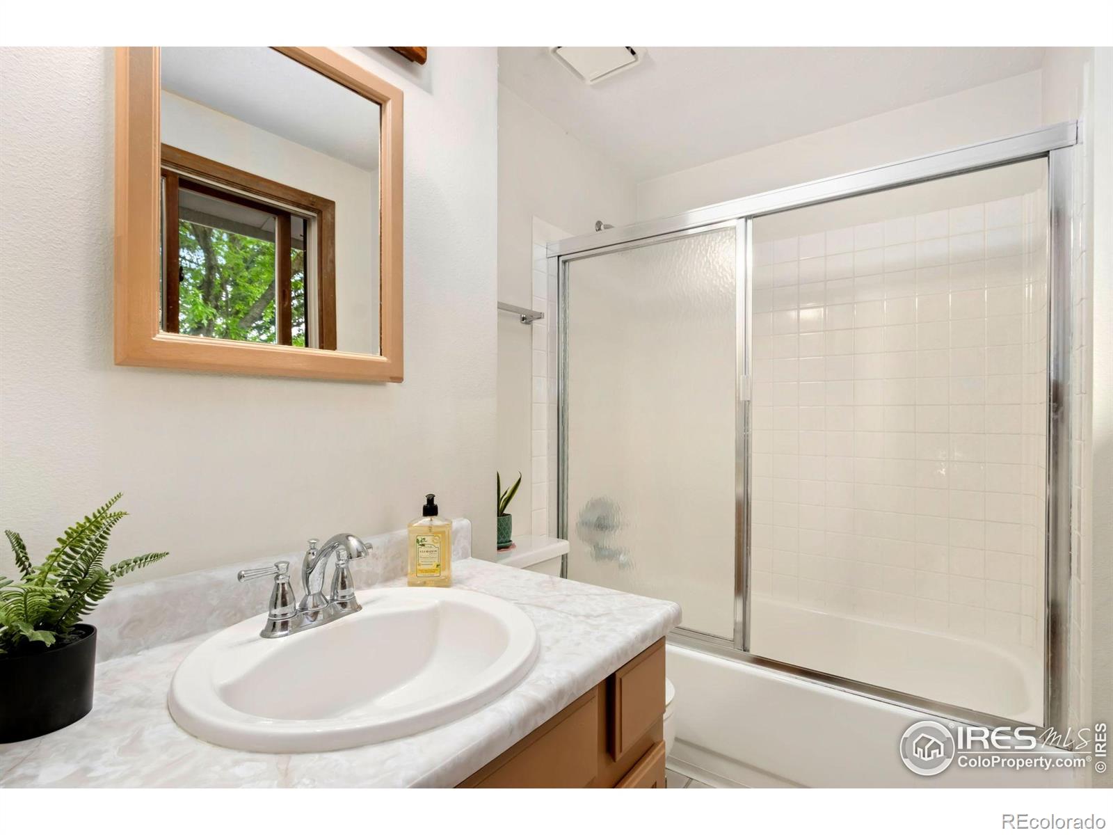 MLS Image #17 for 3301  downing court,fort collins, Colorado