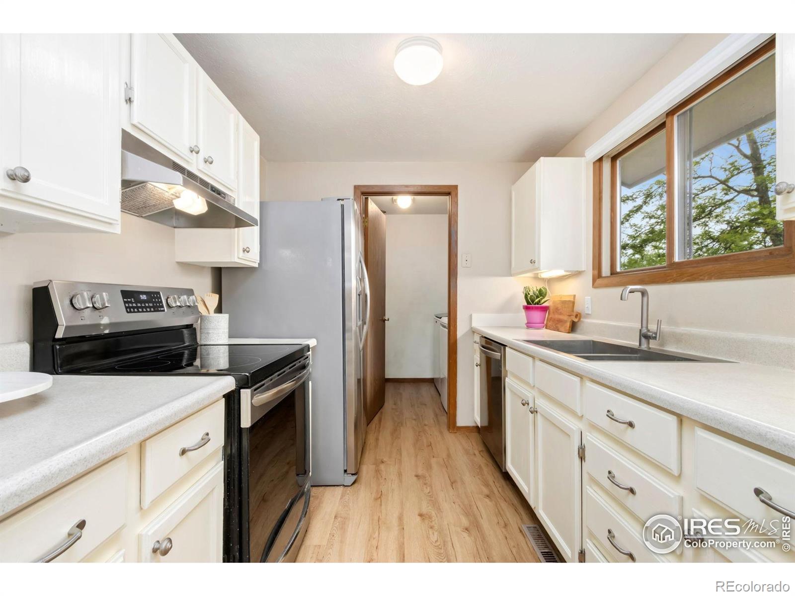 MLS Image #7 for 3301  downing court,fort collins, Colorado