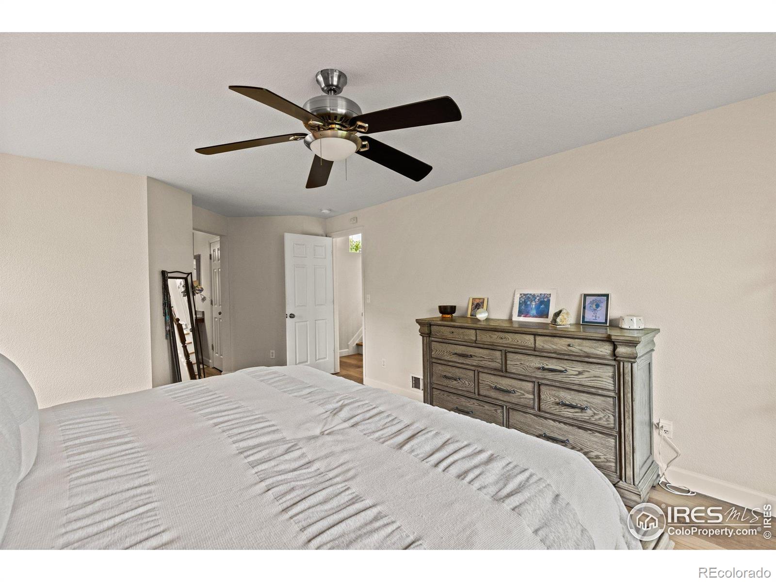 MLS Image #16 for 2144  santa fe drive,longmont, Colorado