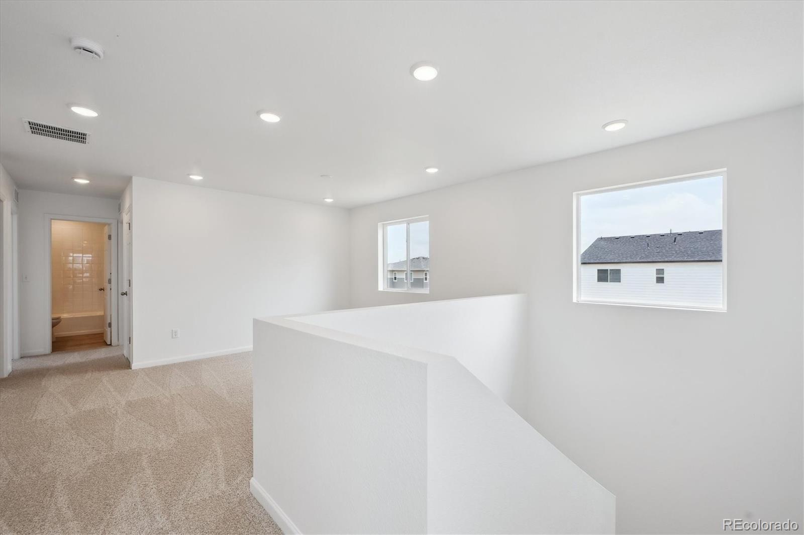 MLS Image #10 for 4678  sugar beet street,johnstown, Colorado