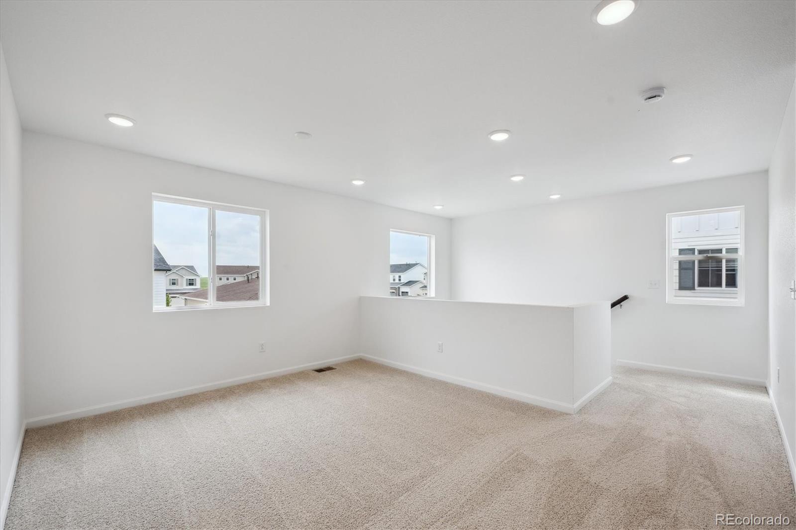 MLS Image #11 for 4678  sugar beet street,johnstown, Colorado