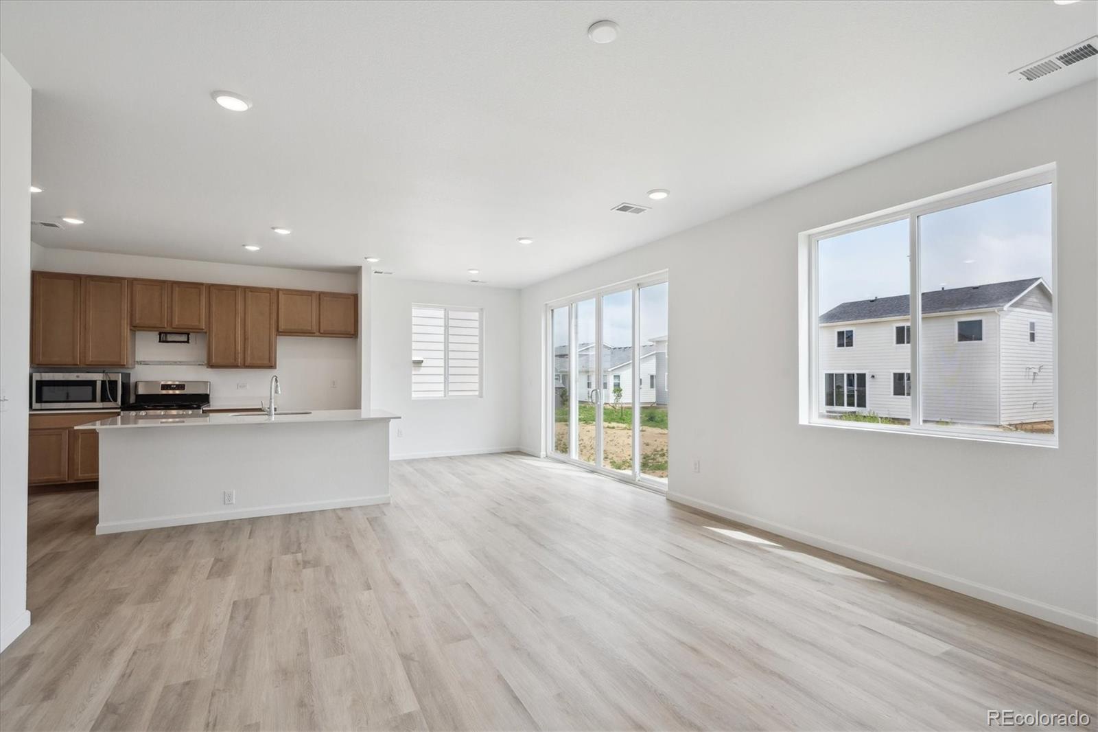 MLS Image #8 for 4678  sugar beet street,johnstown, Colorado