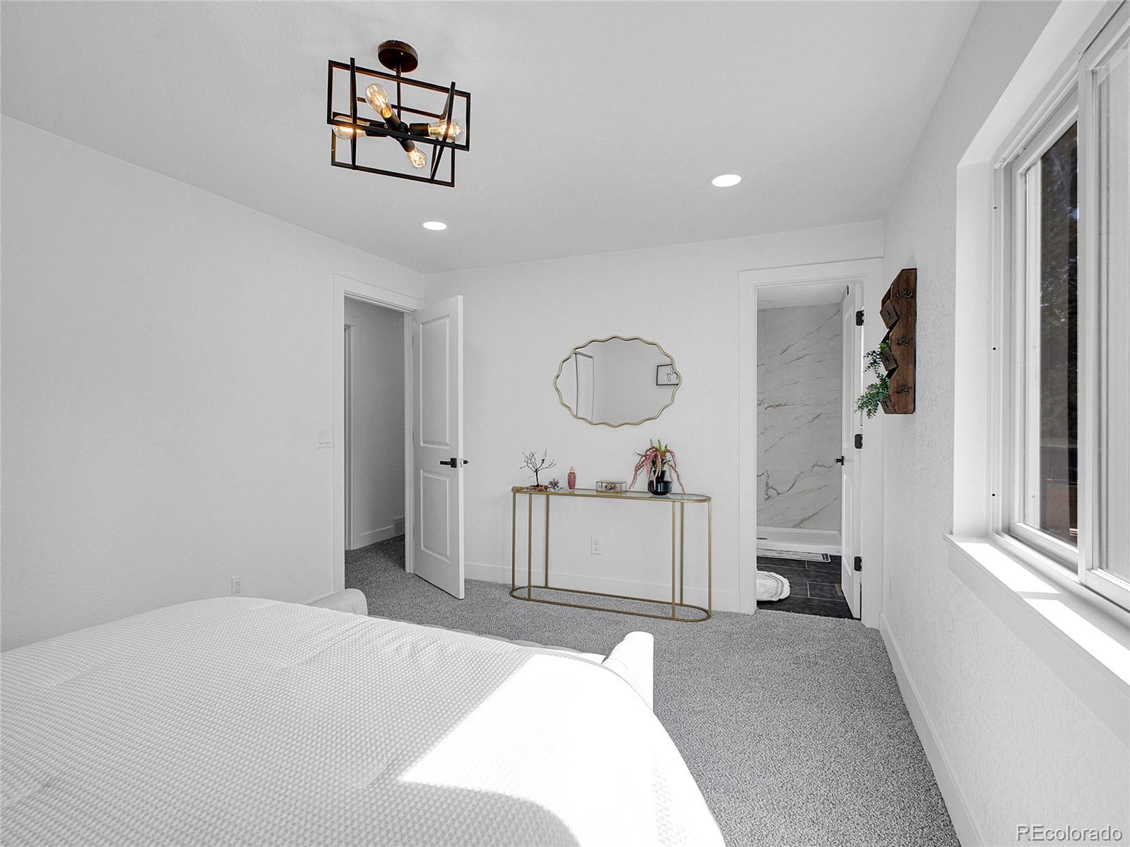 MLS Image #14 for 1517 s elkhart street,aurora, Colorado