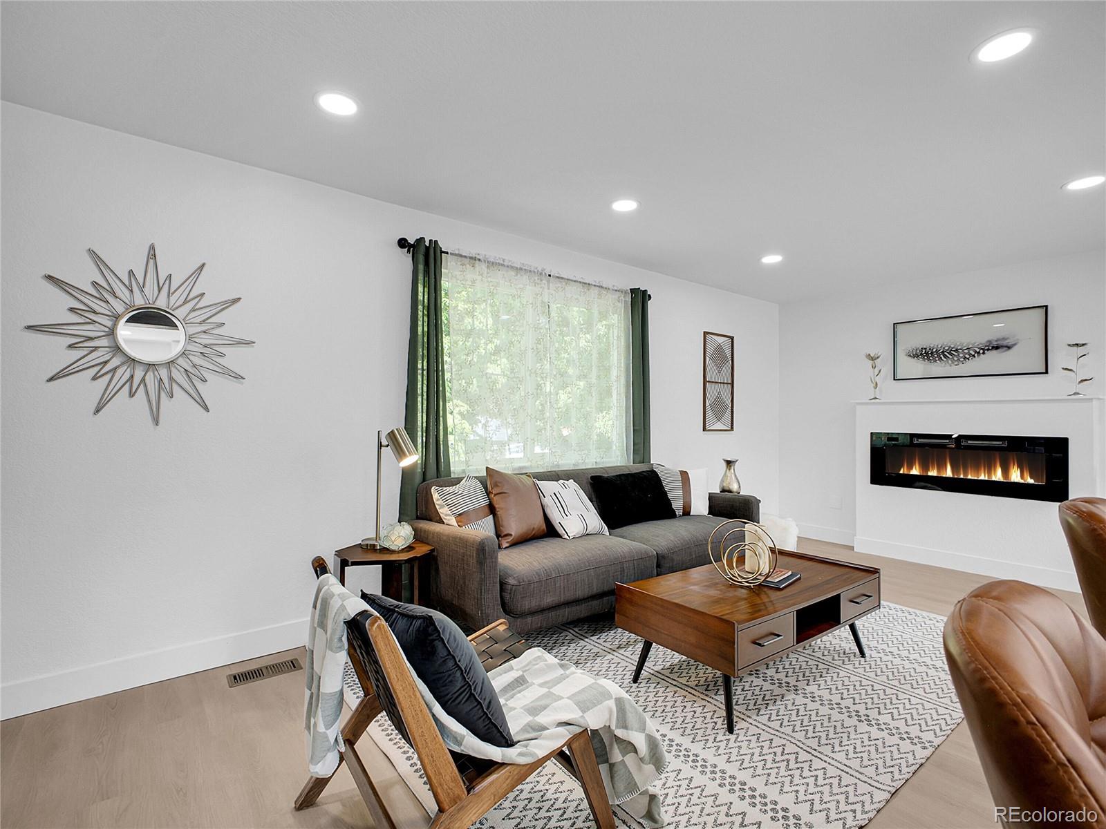 MLS Image #4 for 1517 s elkhart street,aurora, Colorado