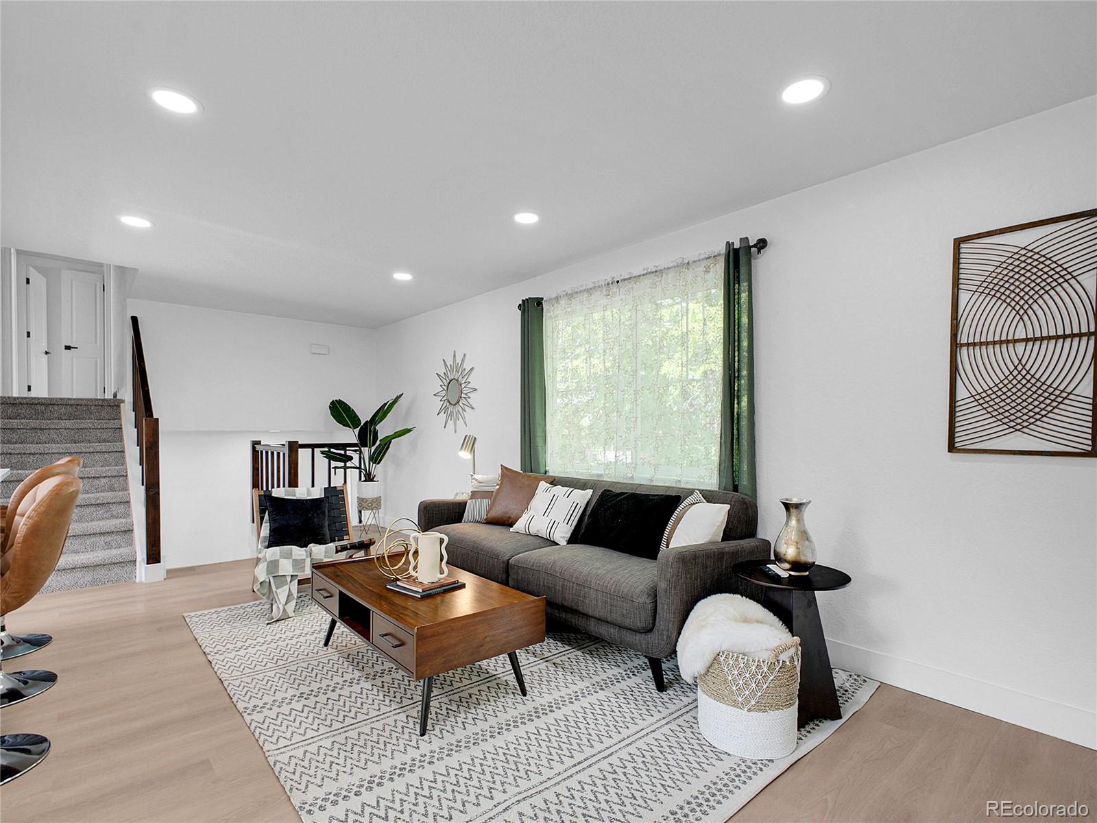 MLS Image #5 for 1517 s elkhart street,aurora, Colorado