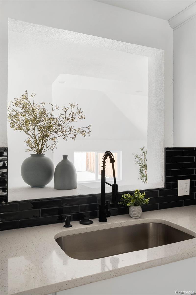 MLS Image #10 for 461 s lowell boulevard,denver, Colorado