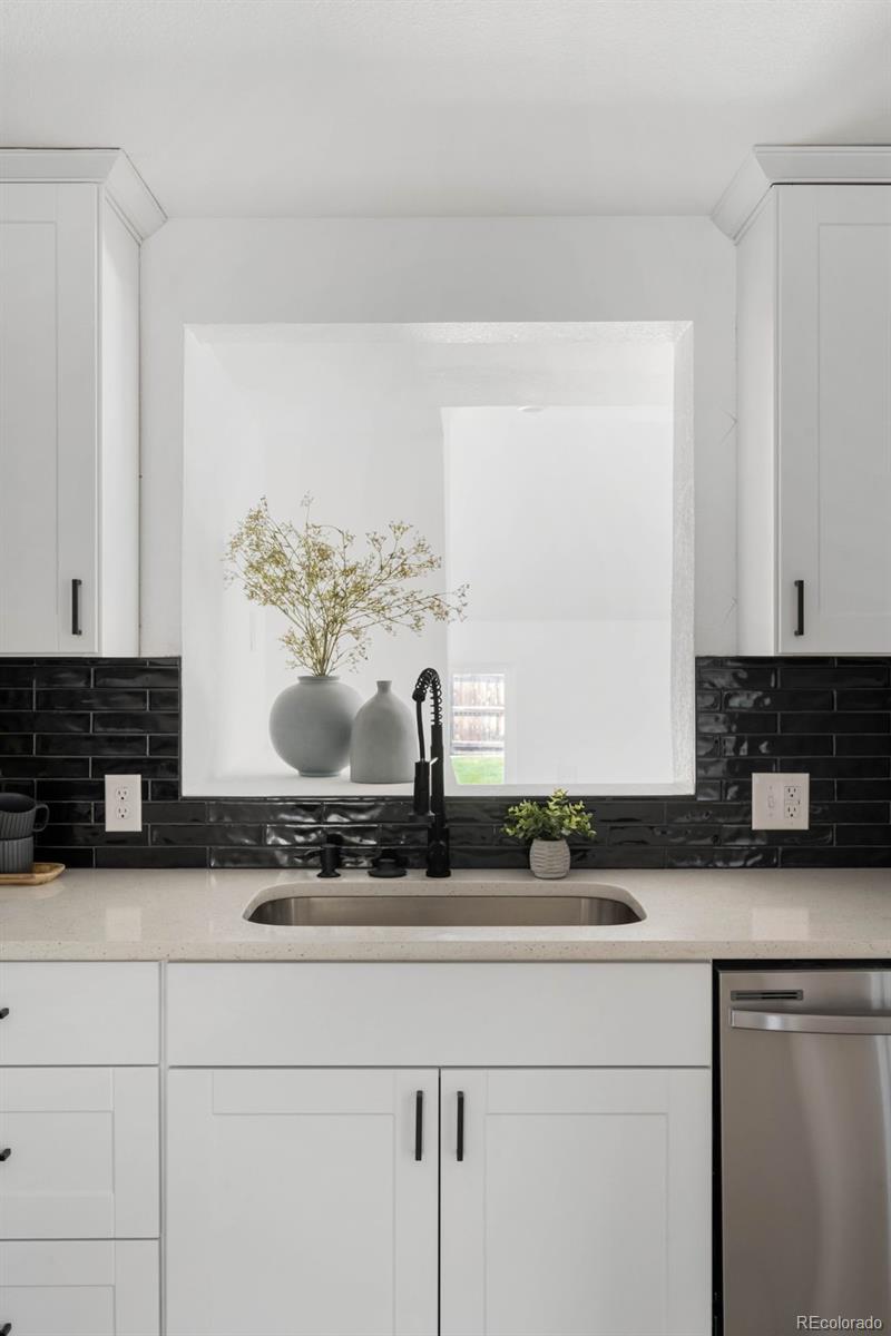MLS Image #11 for 461 s lowell boulevard,denver, Colorado