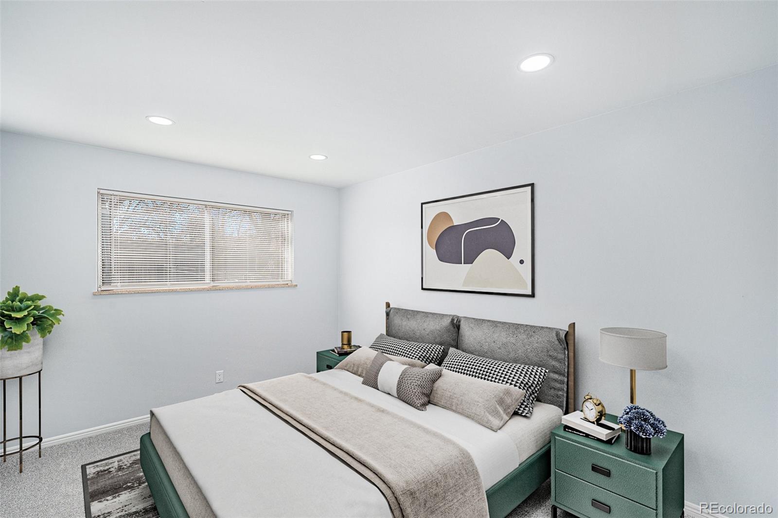 MLS Image #11 for 2203 s holly street,denver, Colorado