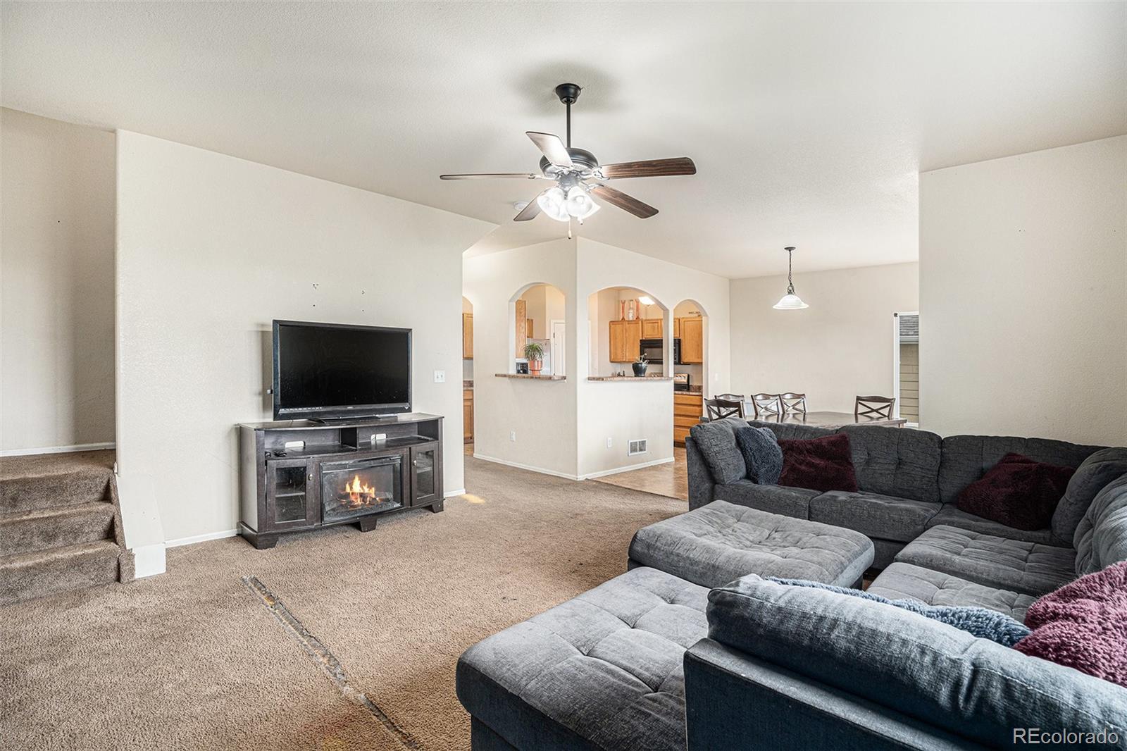MLS Image #3 for 6389  san mateo drive,colorado springs, Colorado