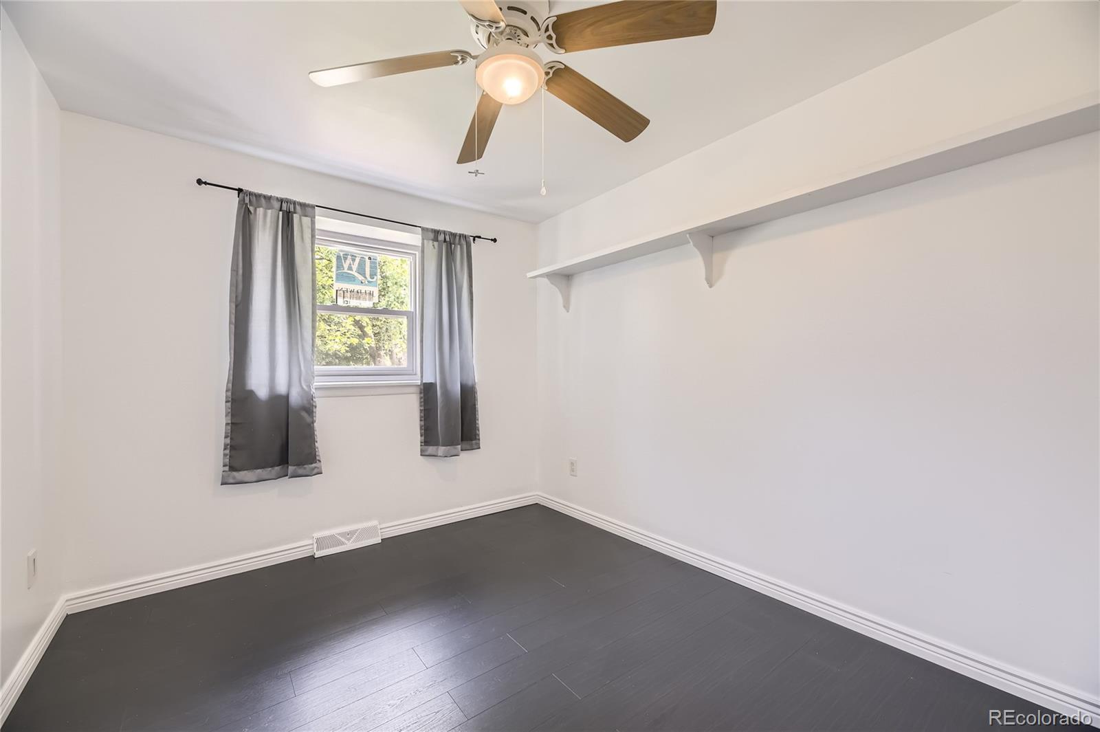 MLS Image #11 for 10633 e 6th place,aurora, Colorado