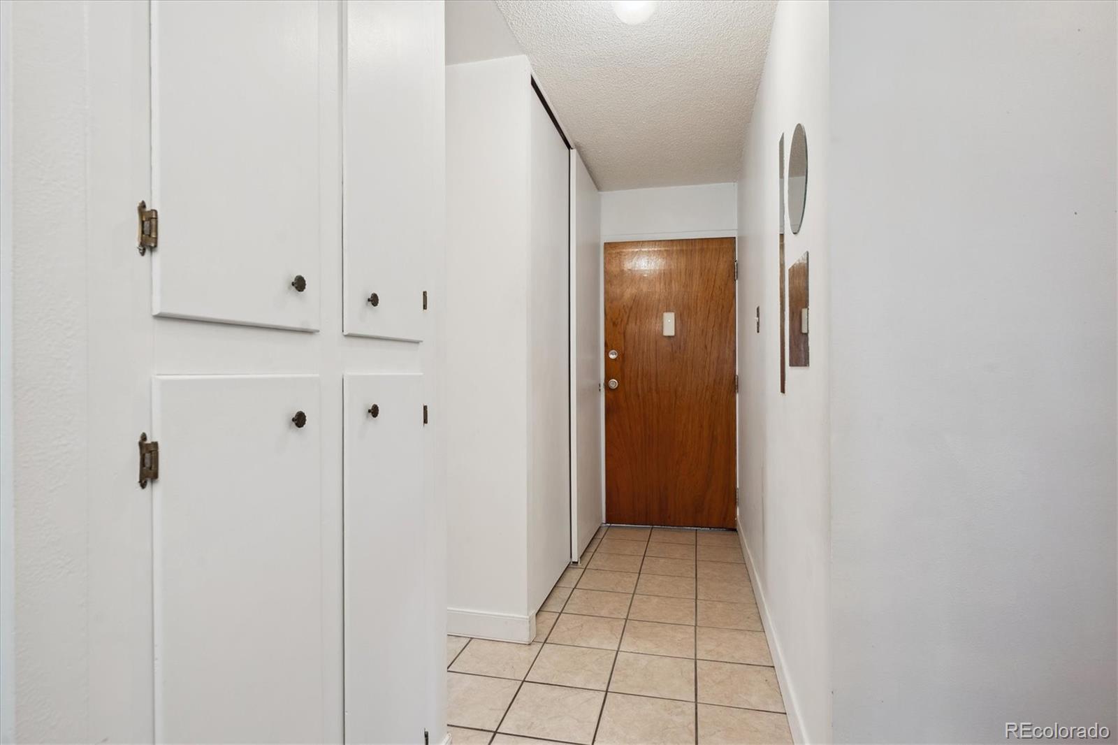 MLS Image #14 for 710 s clinton street 1a,denver, Colorado