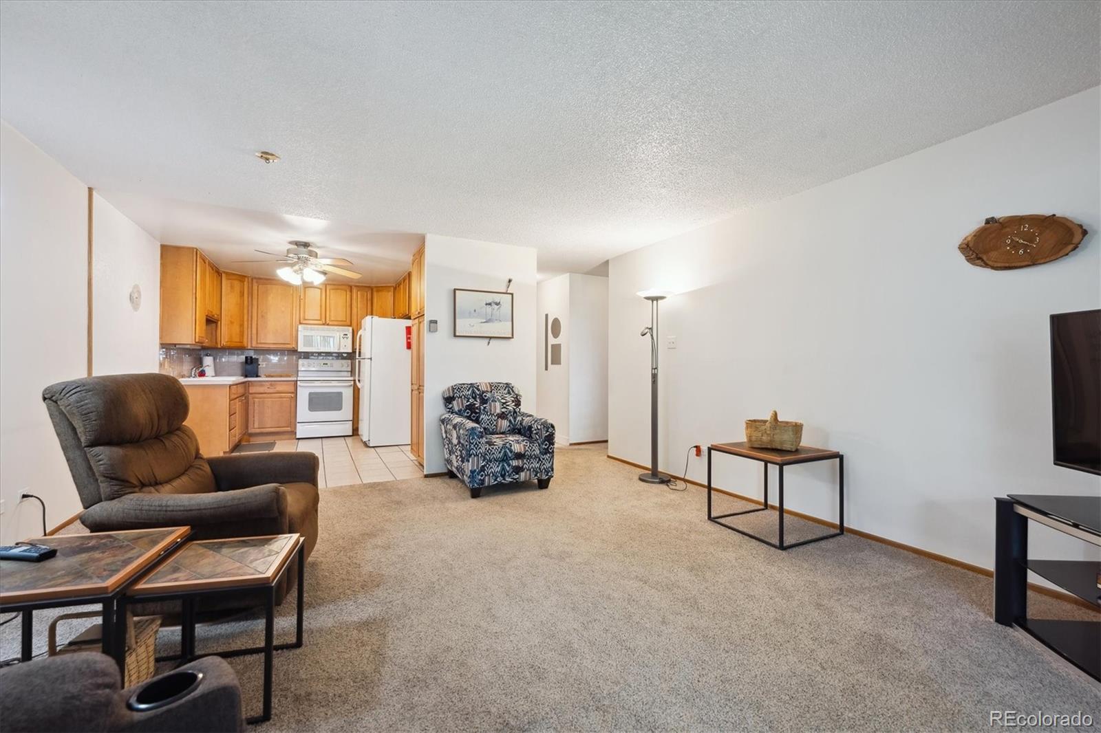 MLS Image #6 for 710 s clinton street 1a,denver, Colorado