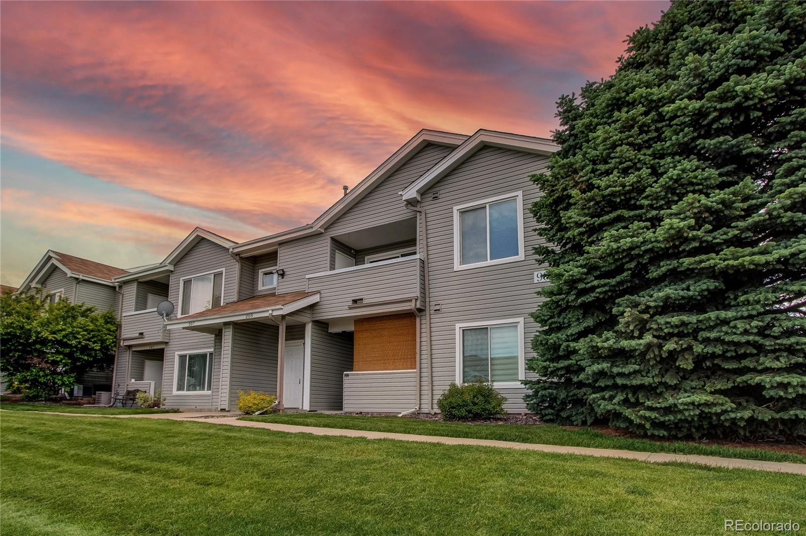 CMA Image for 908 S Yampa Street,Aurora, Colorado